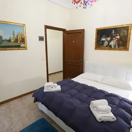 Casa Del Cavaliere 招待所 3*